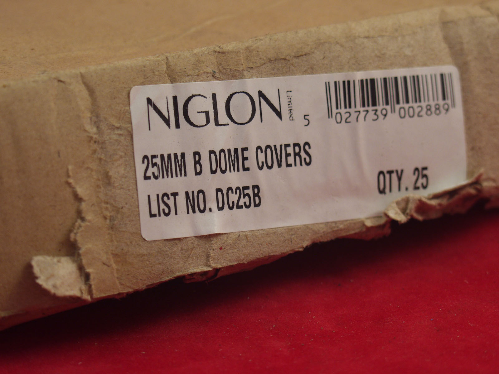 25 x 25mm Niglon Metal Conduit B Dome Covers DC25B