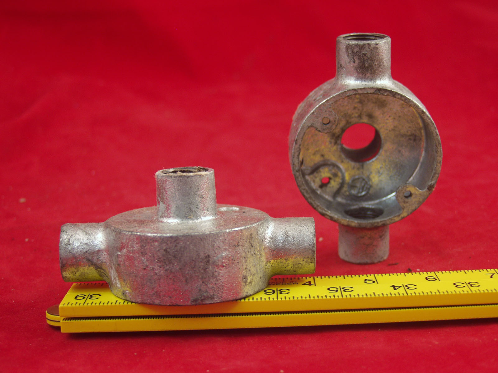 10 x Niglon Metal Conduit 20mm BO & Through Box CBO220G
